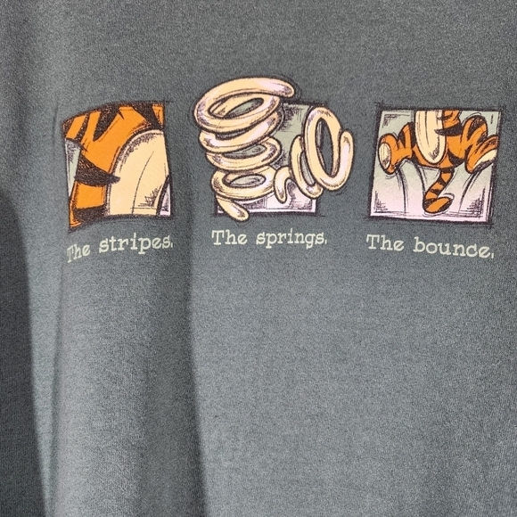 MICKEY INC. THE WALT DISNEY COMPANY TIGGER SWEATSHIRT - Picture 7 of 10